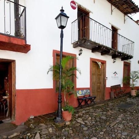 Hotel De Cervantes San Sebastian del Oeste Luaran gambar
