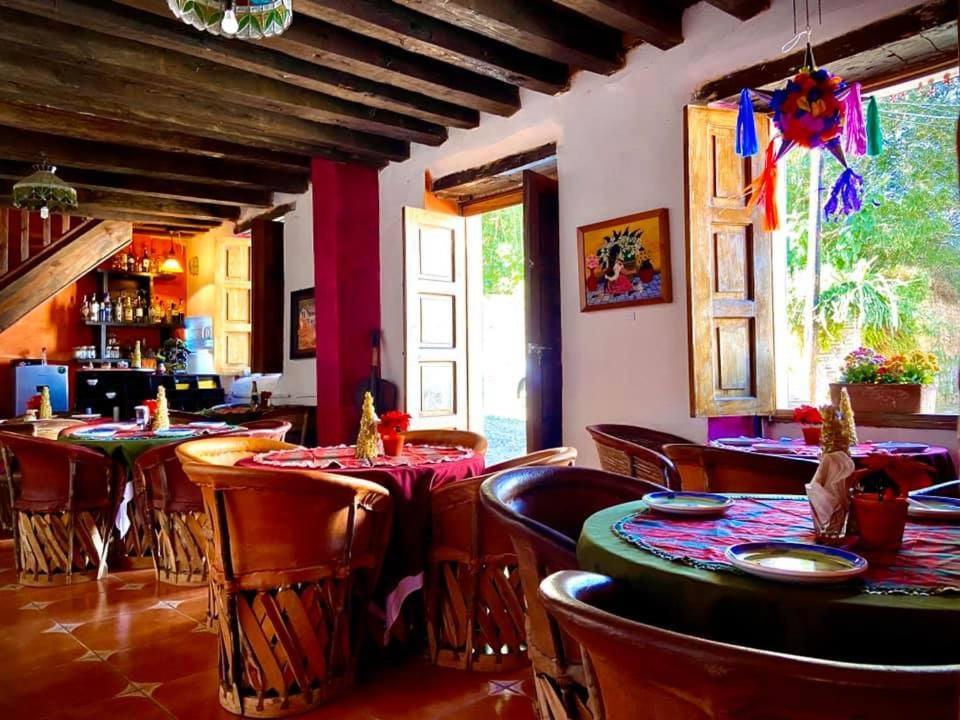 Hotel De Cervantes San Sebastian del Oeste Luaran gambar
