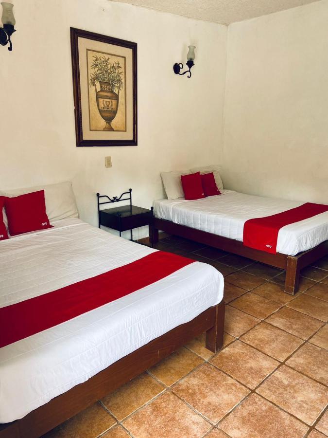 Hotel De Cervantes San Sebastian del Oeste Luaran gambar
