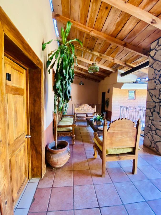 Hotel De Cervantes San Sebastian del Oeste Luaran gambar